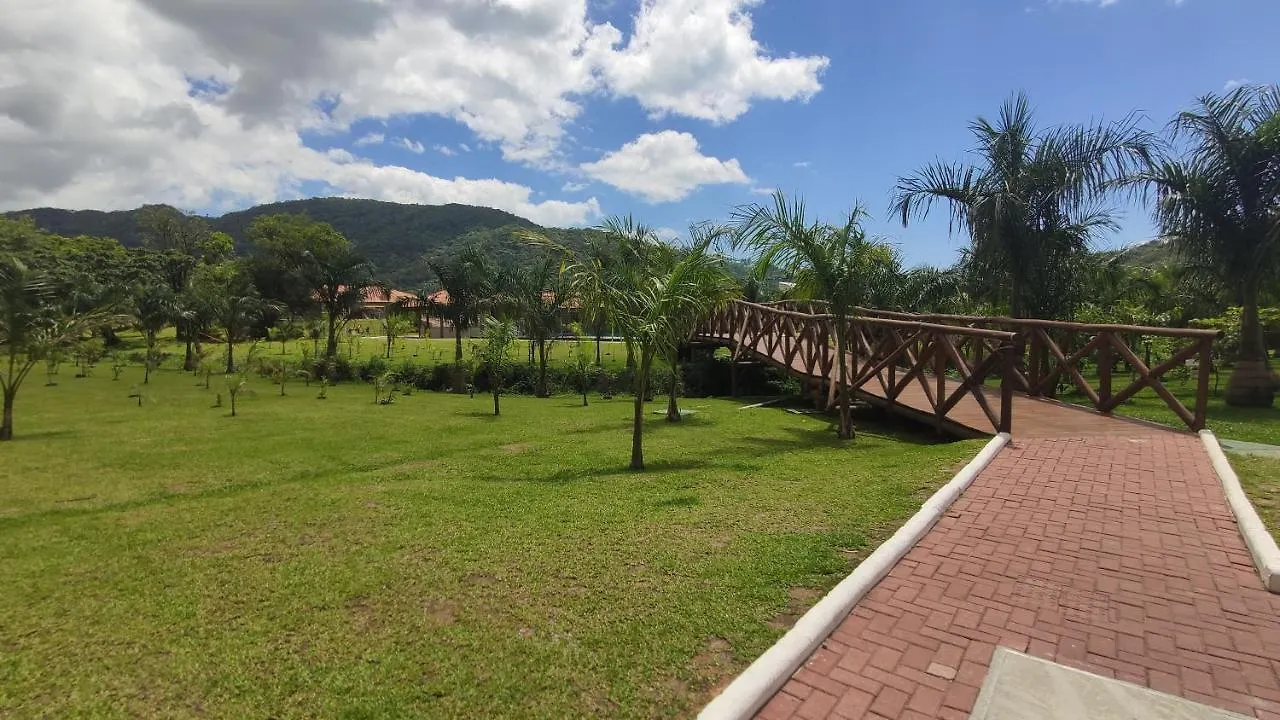 Apto Climatizado Em Condominio Perto Da Praia Itapema Apartment